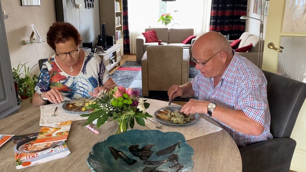 Fam Wiersema geniet van de maaltijden van maaltijdservice.nl