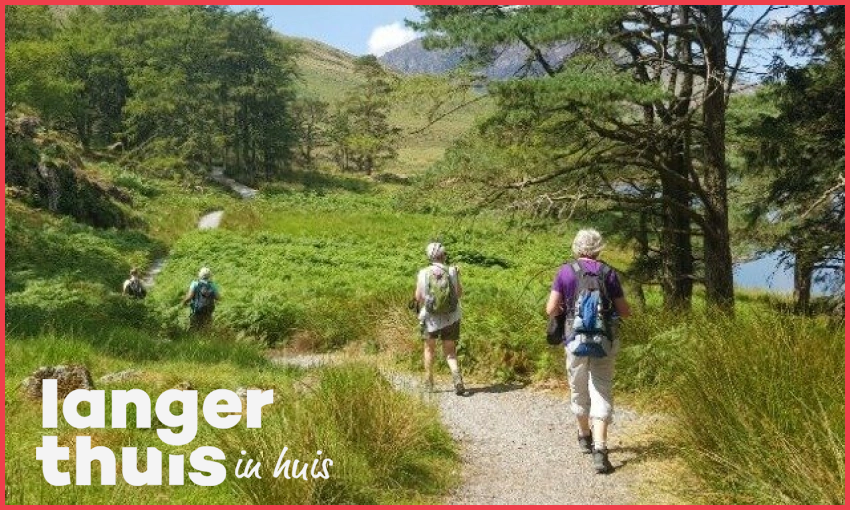 seniorenvakanties wandelen door mooie gebieden