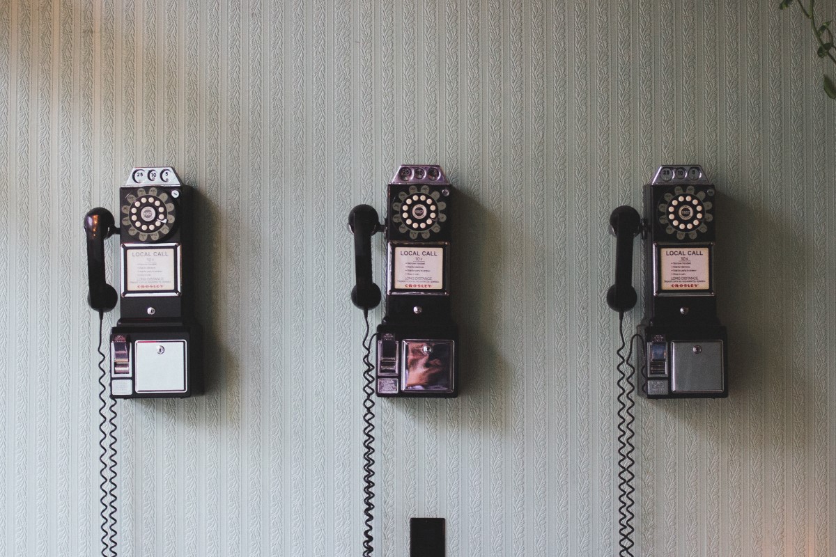 Zo kunt u besparen op uw telefoonkosten!
