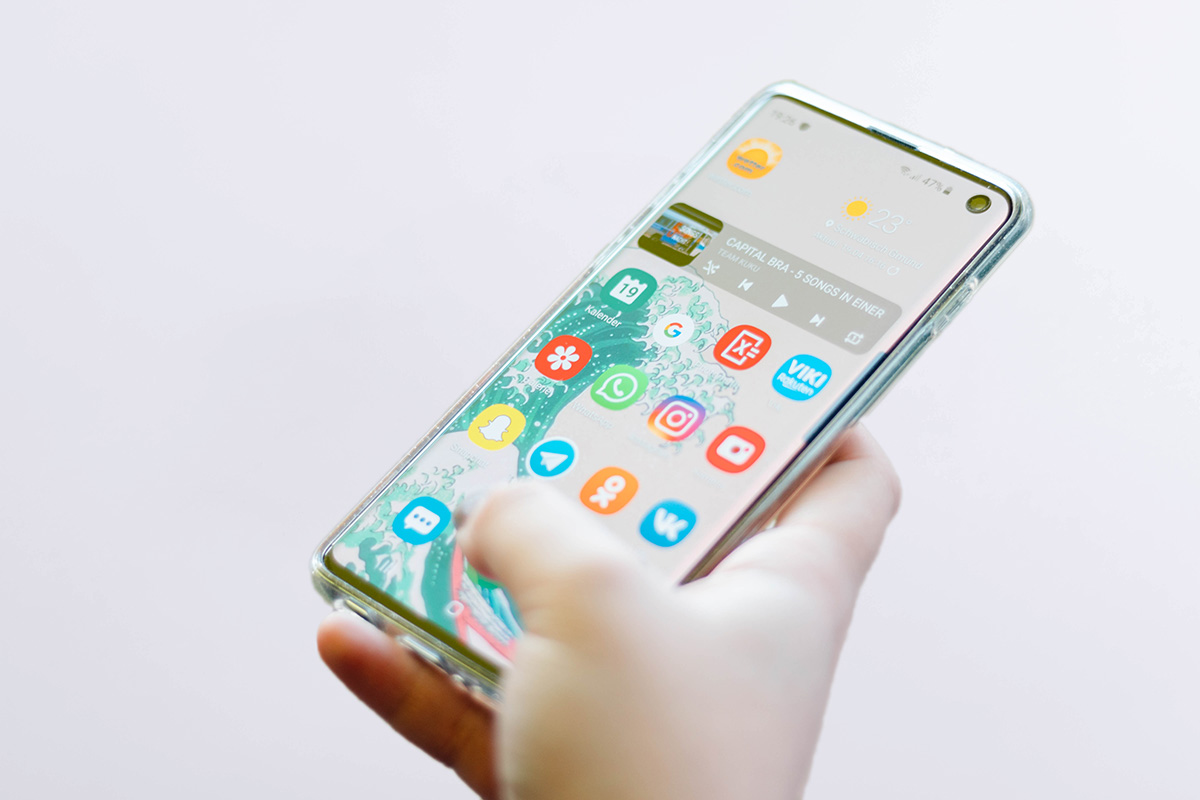 Hoe installeer ik een app in 2025?