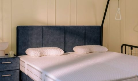 Seniorenbed voor ouderen