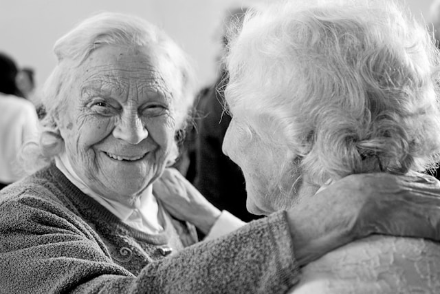 Nachtelijke onrust bij uw naaste met dementie: wat kunt u thuis doen?